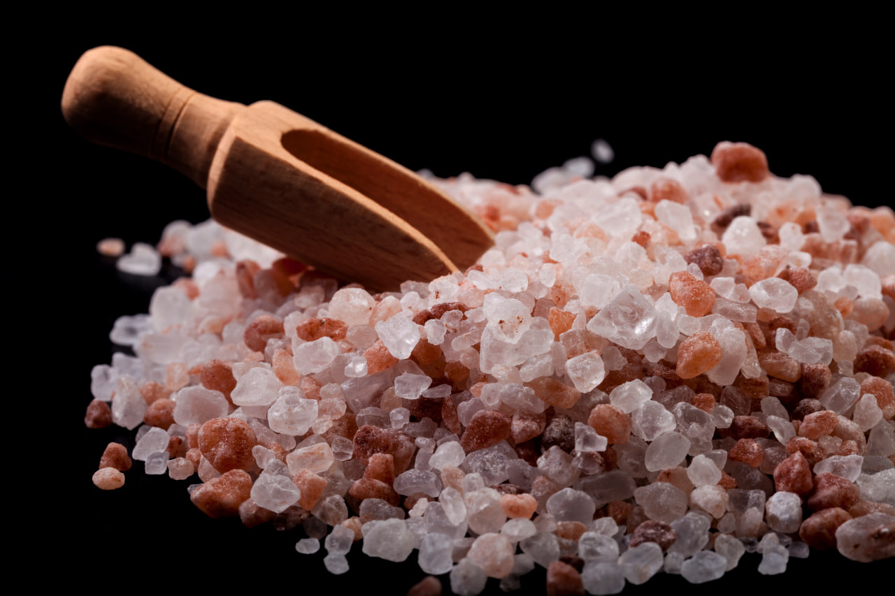 How Iranian Pink Salt Conquered European Markets